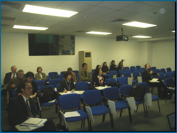 602x451 pixels (90K)